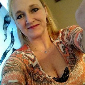 Meet your Posher, Carrie